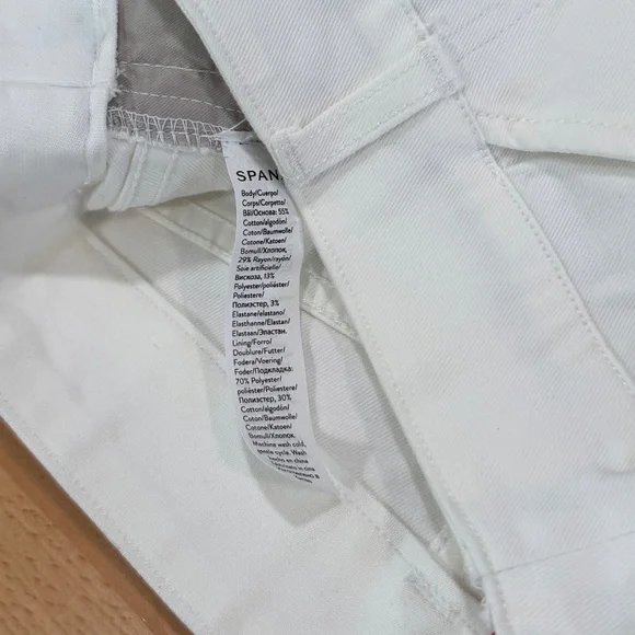 Spanx Stretch Twill Shorts 4" White Stretch Denim Summer Pullon NWT Size XS - Picture 7 of 8